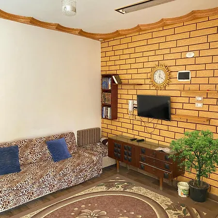 Cozy Private Apartment Asyut Exterior photo